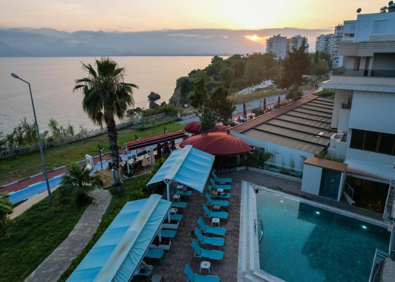 Tema 242 Hotel Antalya Luaran gambar