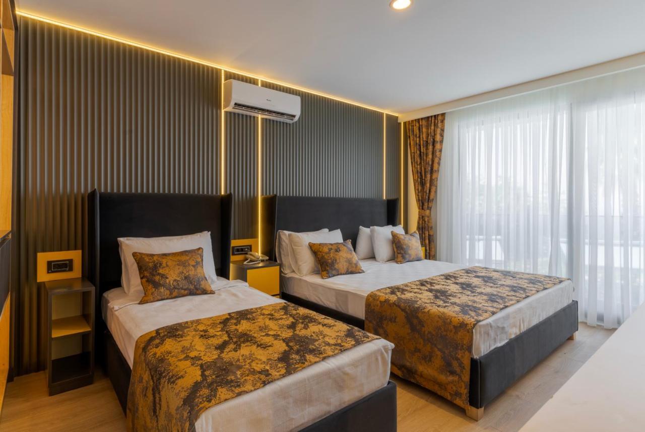 Tema 242 Hotel Antalya Bilik gambar