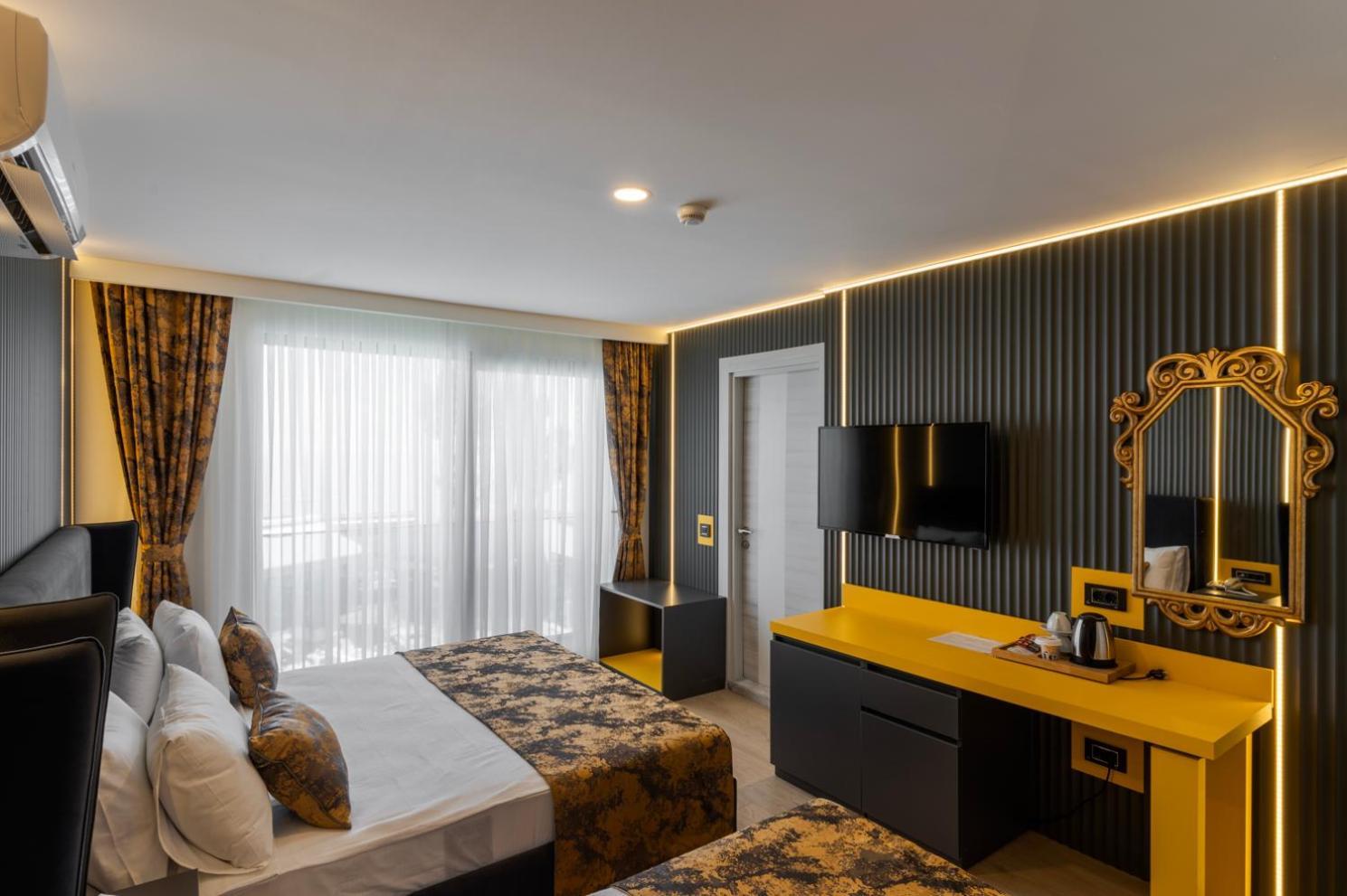 Tema 242 Hotel Antalya Bilik gambar